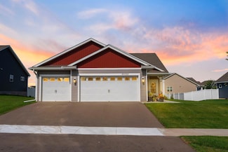 20733 Glade Ave, Lakeville, MN 55044