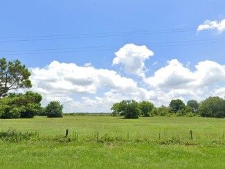 00 S Main St, Anahuac, TX 77514