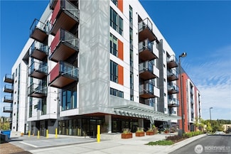 1085 103rd Ave NE Unit 302, Bellevue, WA 98004
