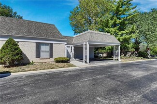 8700 Riggs Ln, Overland Park, KS 66212