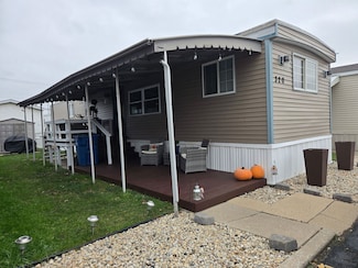 9001 S Cicero Ave Unit 320, Oak Lawn, IL 60453