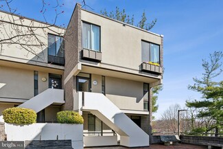 2202 Deerfern Crescent, Baltimore, MD 21209