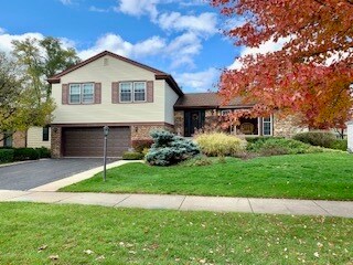 3816 Brett Ln, Glenview, IL 60026