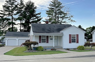 7 SE 15th St, Washington, IN 47501