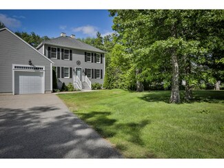 48 Belgian Dr, Seabrook, NH 03874