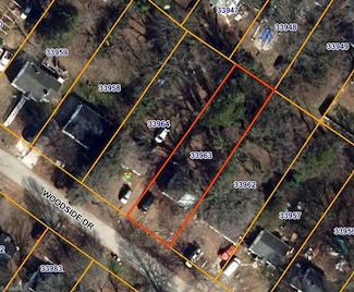 1317 Woodside Dr, Greensboro, NC 27405