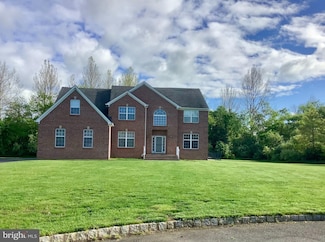 7 Philip Ct, Allentown, NJ 08501