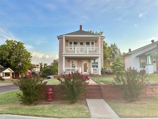 124 W Noble Ave, Guthrie, OK 73044