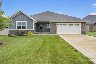 1257 W Gaslight Dr, Springfield, MO 65810