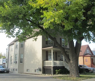 1316 S 4th Ave, Maywood, IL 60153