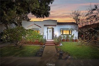 225 E 56th St, Long Beach, CA 90805