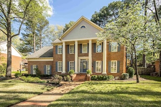 8462 Woodlane Dr, Germantown, TN 38138