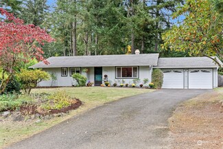 1855 NW Forest Creek Dr, Silverdale, WA 98383
