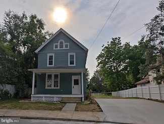 12 S Layton Ave, Wyoming, DE 19934