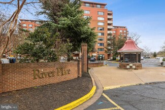 1021 Arlington Blvd Unit 621, Arlington, VA 22209