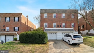 10763 Jeanes St, Philadelphia, PA 19116