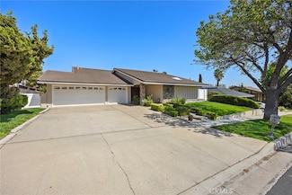 2132 Via Caliente, Fullerton, CA 92833