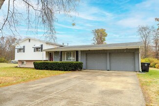 6009 E Hills Rd, Fort Wayne, IN 46804