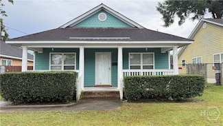 1219 E Waldburg St, Savannah, GA 31404
