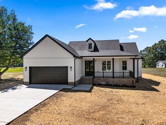 1771 Raysville Rd, Tullahoma, TN 37388