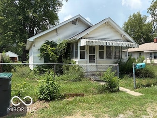 3111 S Pershing Dr, Muncie, IN 47302