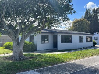 302 SW 10th Ave Unit 1-2, Delray Beach, FL 33444