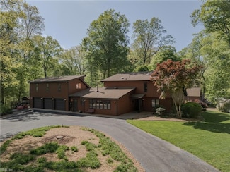 4372 Lake Prince Dr, Suffolk, VA 23434