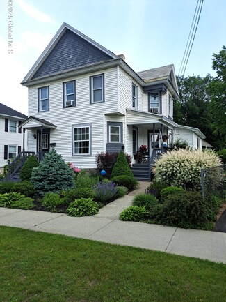 105 Bay St, Glens Falls, NY 12801