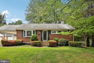 6126 Hillview Ave, Alexandria, VA 22310