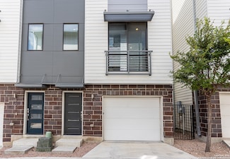 303 W Cypress St Unit 701, San Antonio, TX 78212