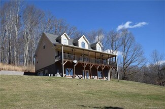 1776 Bad Creek Rd, Bakersville, NC 28705