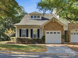 1107 Crown Vista Dr, Fort Mill, SC 29707