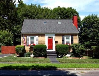 44 Pearson St, Saugus, MA 01906