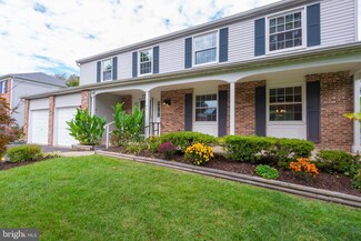 7725 Epsilon Dr, Derwood, MD 20855