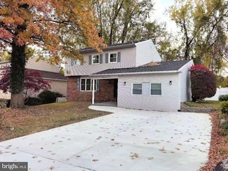 7105 Cynwyd Ave, Pennsauken, NJ 08109