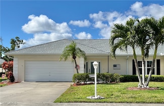 1358 Broadwater Dr, Fort Myers, FL 33919