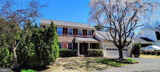 8701 Shadowlake Way, Springfield, VA 22153