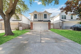 8315 Fuqua Gardens Dr, Houston, TX 77075