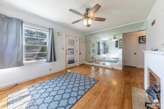 720 Bertrand St, Manhattan, KS 66502