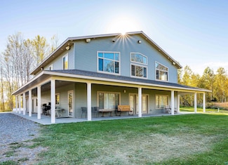 14126 Lastovich Rd, Goodland, MN 55742