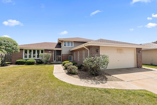 7617 Sycamore Dr, Orland Park, IL 60462