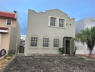 4281 W 10th Ct, Hialeah, FL 33012