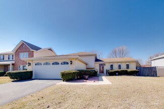 770 N 9th Ave, Addison, IL 60101