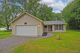 5877 Rose Ln, Milford, OH 45150