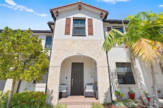 10606 W 32nd Ln, Hialeah, FL 33018