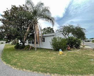 153 La Siesta, Edgewater, FL 32141