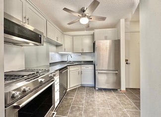 7500 Cahill Rd Unit 310C, Edina, MN 55439