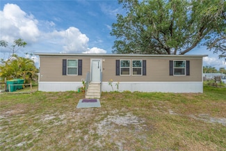 9300 Mandy St, Punta Gorda, FL 33982