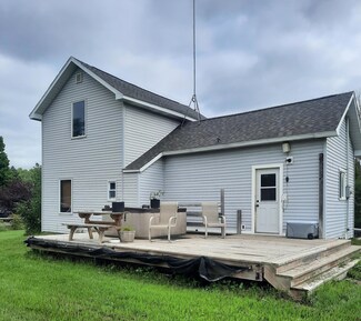 21955 220th Ave, Paris, MI 49338