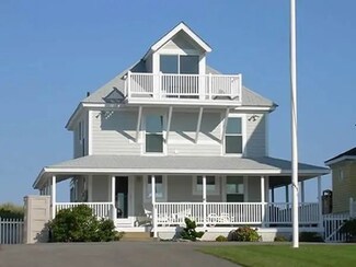 428 N End Blvd, Salisbury, MA 01952